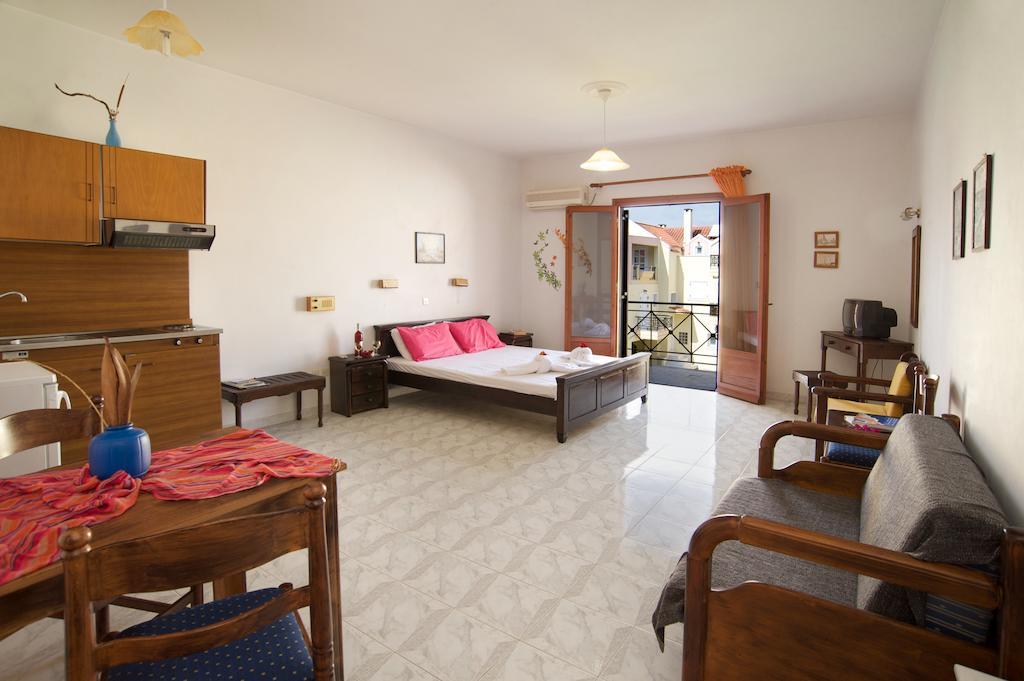 Thodora Appartments Sami  Bagian luar foto