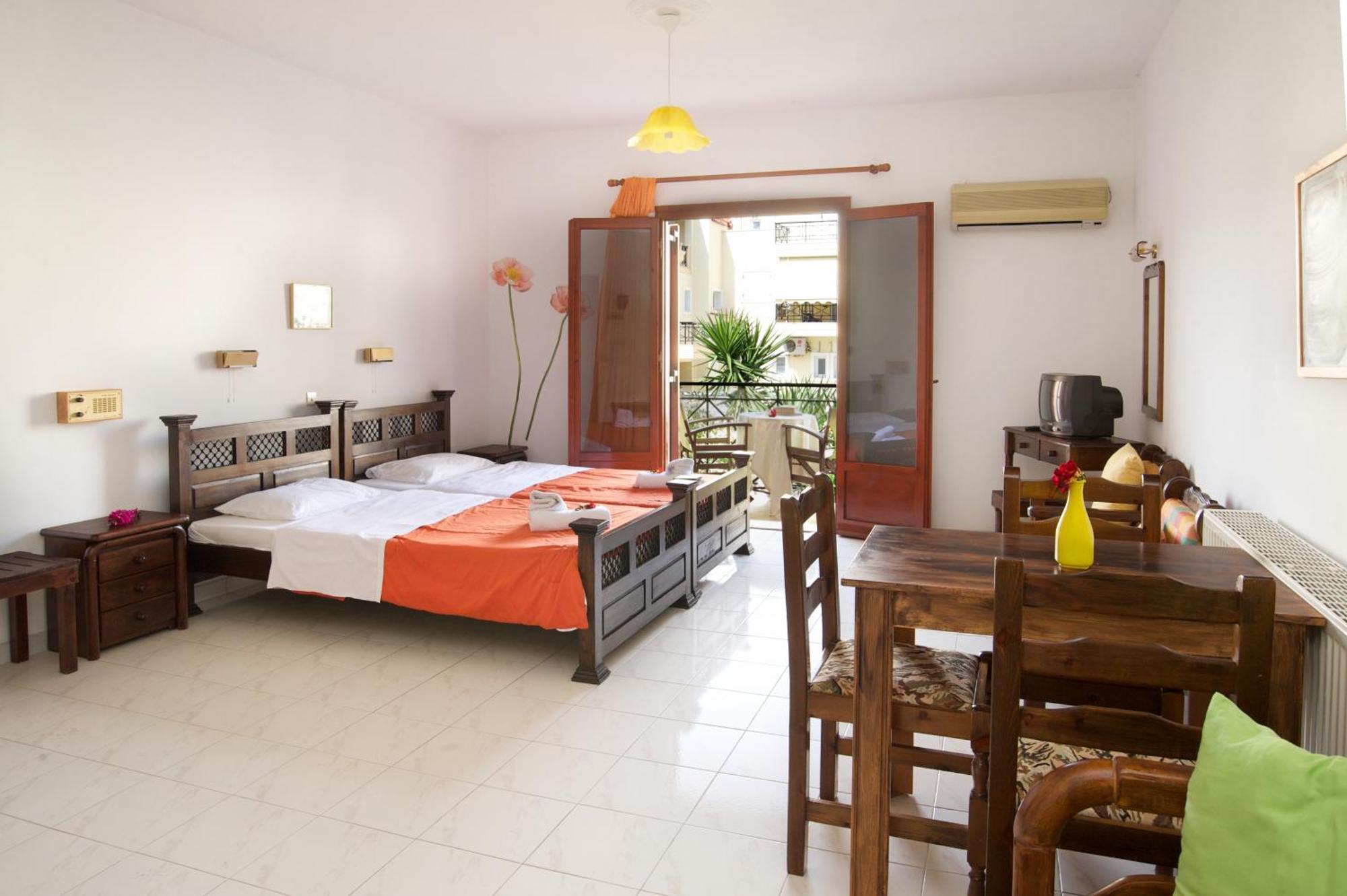 Thodora Appartments Sami  Bagian luar foto