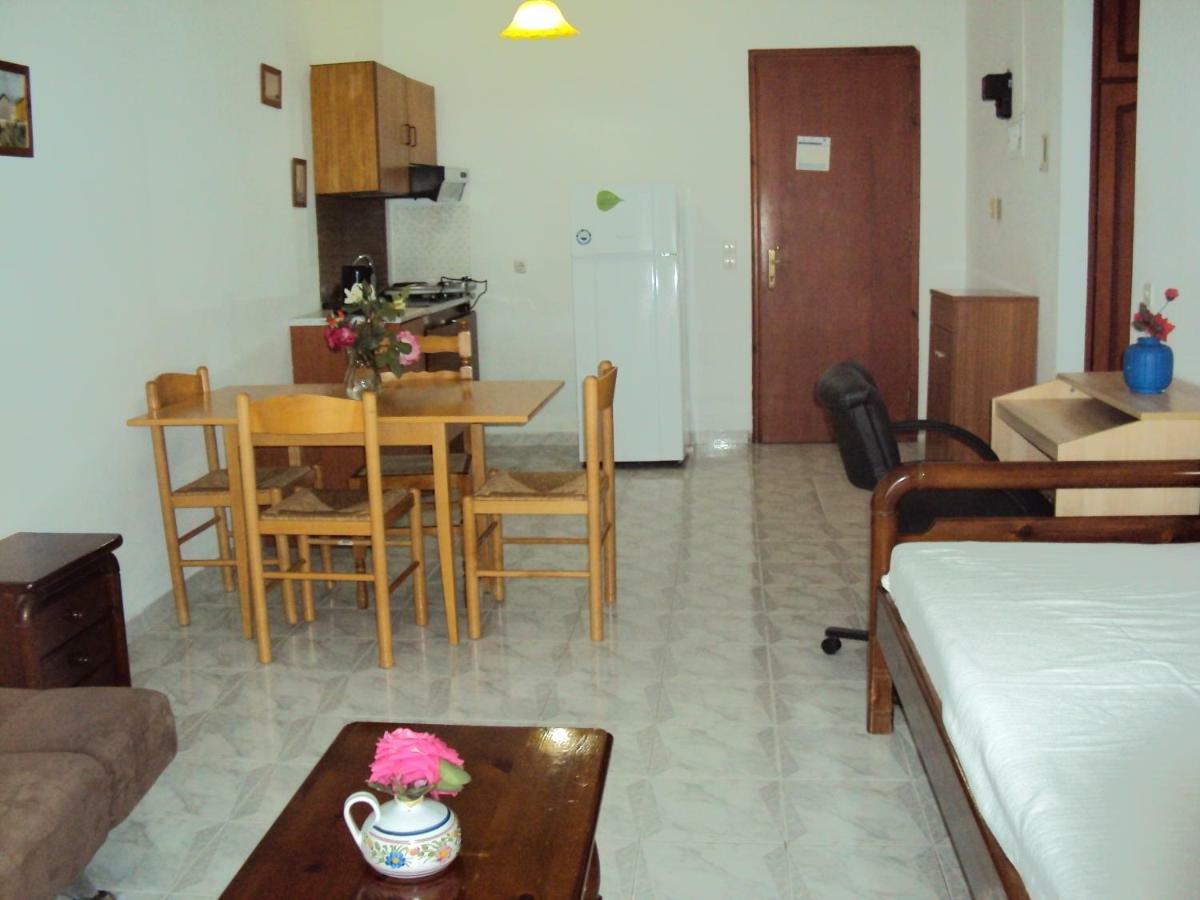 Thodora Appartments Sami  Bagian luar foto