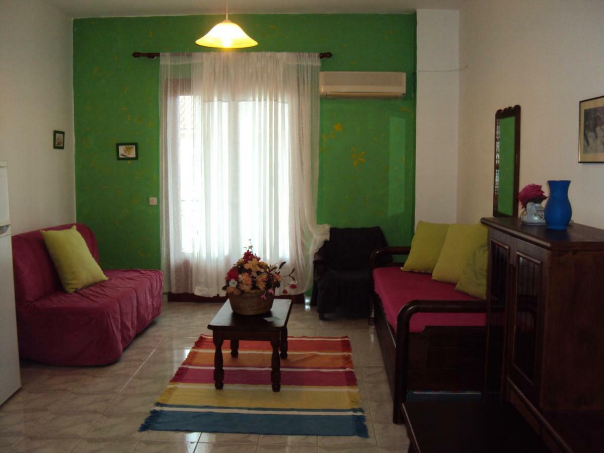 Thodora Appartments Sami  Bagian luar foto